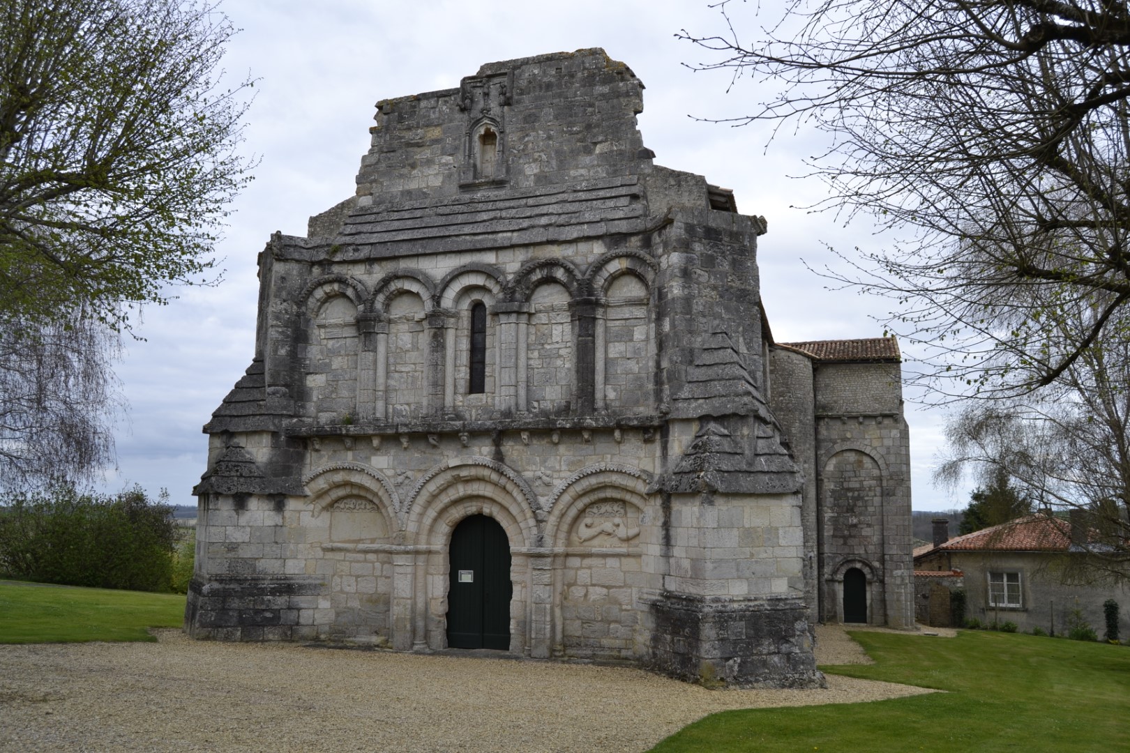 Eglise de Berneuil en Sud Charente